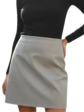 Van Heusen Gray Stretch Pencil Skirt Size 14 NWT Career Office Wear